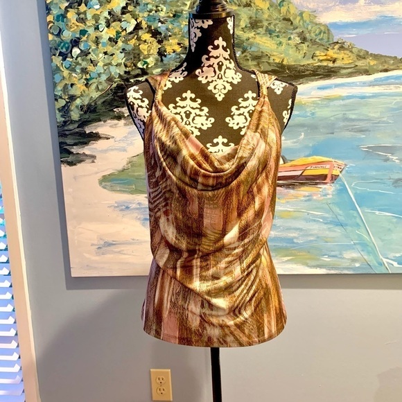 🎉HP🎉Cache,Beautiful Colors,Scoop Neck w/ Gold Accents - Picture 3 of 6